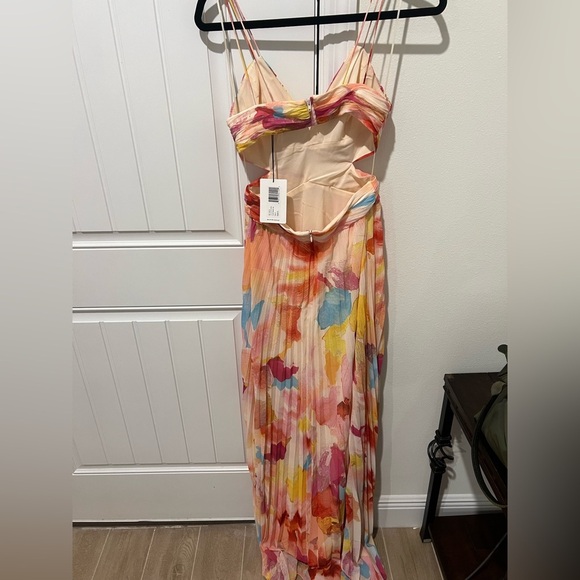 NWT Amur Lisle Pleated Gown desert lily color - size 0 - Picture 7 of 10